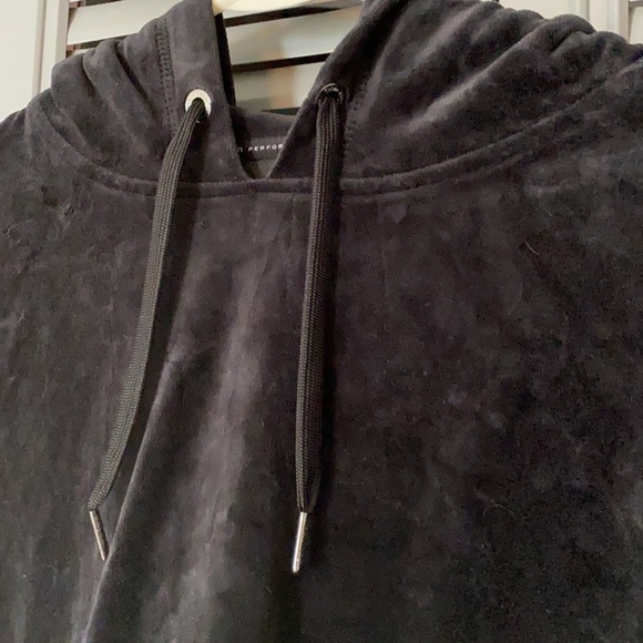 Calvin Klein : Performance Soft Crop Hoodie - M - Picture 2 of 9